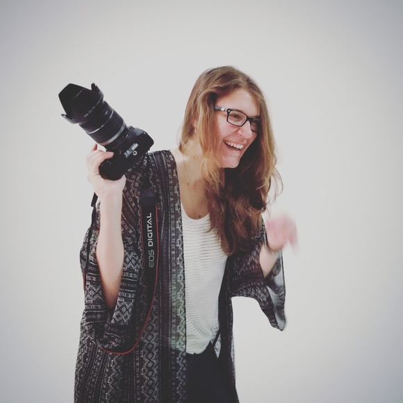 Meet your Posher - Picture 4 of 6